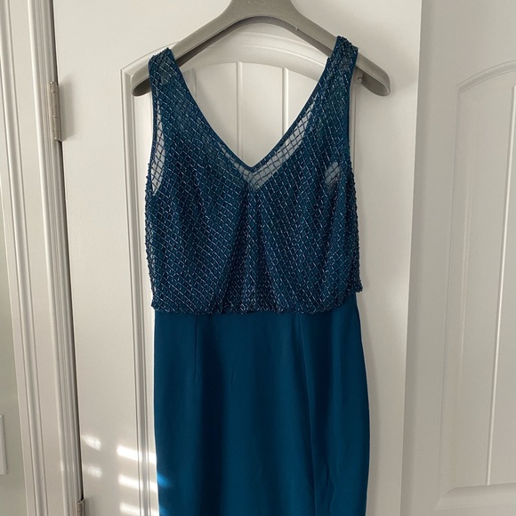 Adrianna Papell beaded gown - Picture 3 of 3